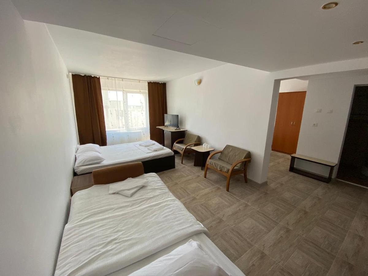 Hotel Gorj Targu Jiu Bagian luar foto