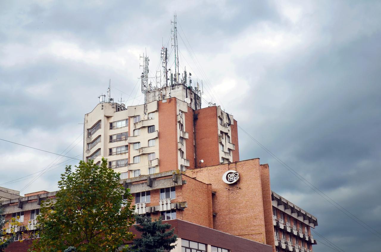 Hotel Gorj Targu Jiu Bagian luar foto