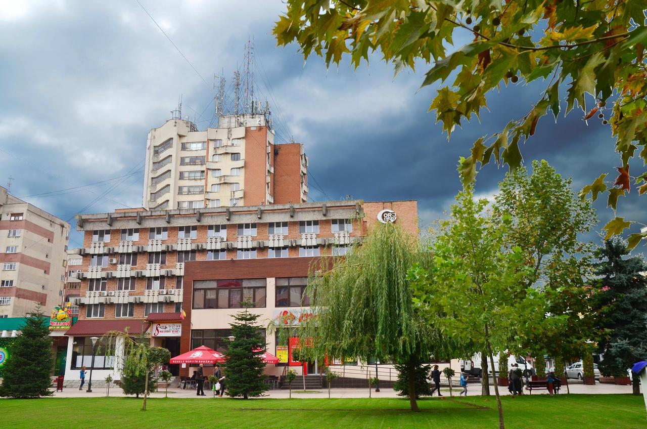 Hotel Gorj Targu Jiu Bagian luar foto